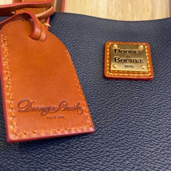 Dooney & Bourke squared blue/brown satchel - Picture 7 of 16